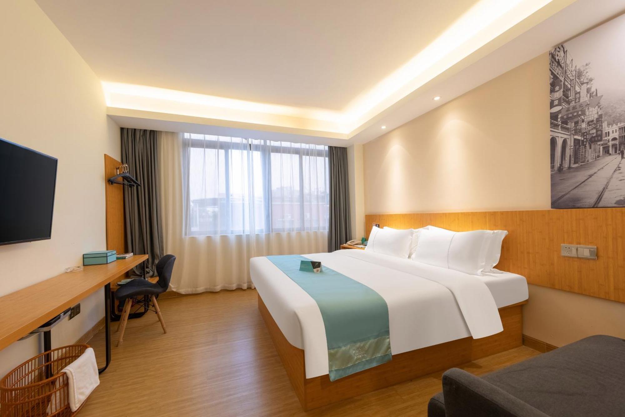 Xana Lite Hotel - Guangzhou Fangcun Huadiwan Metro Station Bagian luar foto